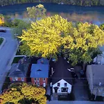 Kasakazam Apartments - 1 Min From Falls